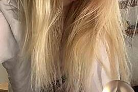 Rubyhotplay naked stripping on cam for live sex video chat