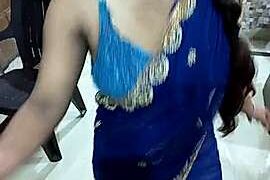 Sexy-Sonia naked stripping on cam for live sex video chat