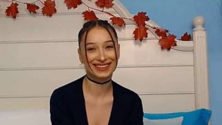 VanessaFlurry naked stripping on cam for live sex video chat