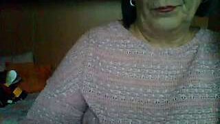 amala1966 naked stripping on cam for live sex video chat