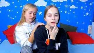 AmmyNiki naked stripping on cam for live sex video chat