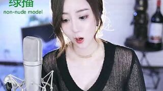 Cora_baby naked stripping on cam for live sex video chat