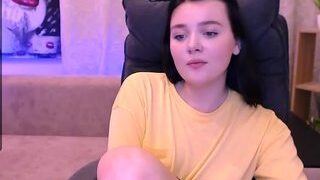 cutielady-di nude on webcam in her Live Sex Chat