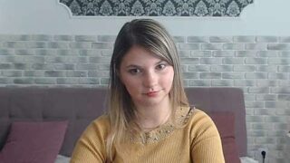 Fairy_Girl_ naked stripping on cam for live sex video chat