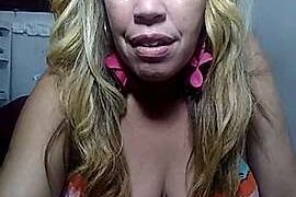 khalysse naked stripping on cam for live sex video chat