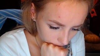LilyHills nude on webcam in her Live Sex Chat