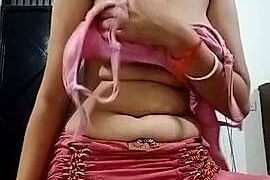 lovely_lips naked stripping on cam for live sex video chat