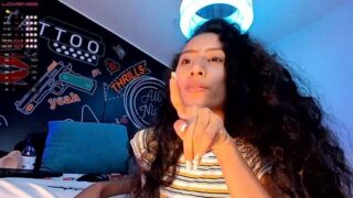 Olivia_Murat naked stripping on cam for live sex video chat