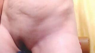 queen_isabella naked stripping on cam for live sex video chat