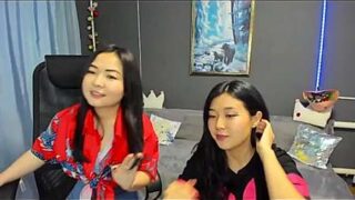 QwinTini naked stripping on cam for live sex video chat