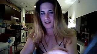 scarsenvy naked stripping on cam for live sex video chat