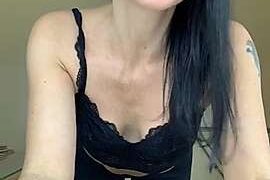 TinaMayers naked stripping on cam for live sex video chat