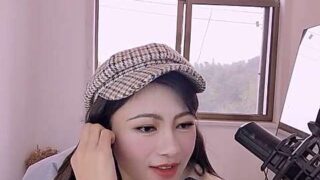Veivei_liya_ naked stripping on cam for live sex video chat
