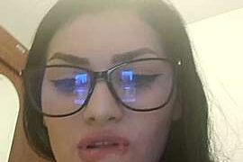 VictoriaBells naked stripping on cam for live sex video chat