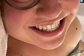 0ceanpearl naked stripping on cam for live sex video chat