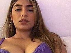 Annax2_ naked stripping on cam for live sex video chat
