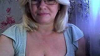 Diana_49 naked stripping on cam for live sex video chat