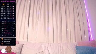 Innocenanna naked stripping on cam for live sex video chat