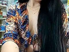 isabela_x naked stripping on cam for live sex video chat