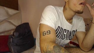 Ivank_Ivanka naked stripping on cam for live sex video chat