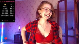 Margo_Kovalle naked stripping on cam for live sex video chat