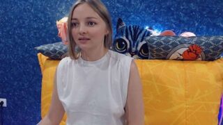 _milena_love_ naked stripping on cam for live sex video chat
