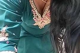 Sexy_Shefali naked stripping on cam for live sex video chat