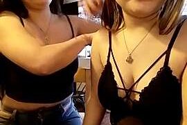 TaniaOrtiz naked stripping on cam for live sex video chat