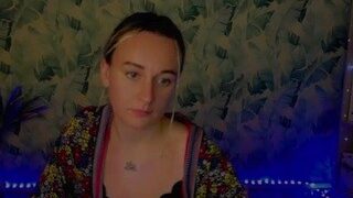 Alicia-Davidson nude on webcam in her Live Sex Chat