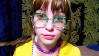 RitaVirgin naked stripping on cam for live sex video chat