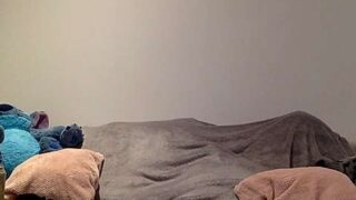 Wandasworld naked stripping on cam for live sex video chat