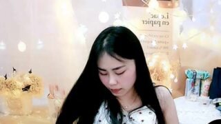 CHUN_LAN520 naked stripping on cam for live sex video chat
