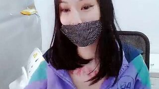 Lanie– naked stripping on cam for live sex video chat