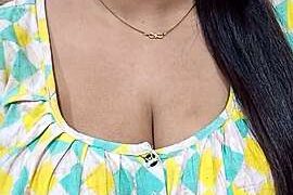 Choco_girl naked stripping on cam for live sex video chat