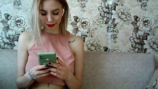 -love_barbie- naked stripping on cam for live sex video chat