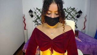 Yaritza_ naked stripping on cam for live sex video chat