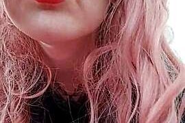 MiaWilson18 naked stripping on cam for live sex video chat