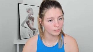 Ameli-Kiss naked stripping on cam for live sex video chat