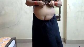 yourhasina naked stripping on cam for live sex video chat