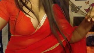 TushraGOLD naked stripping on cam for live sex video chat