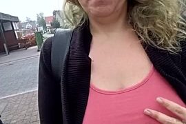 KinkyWitch420 naked stripping on cam for live sex video chat