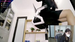 Office_Assistant naked stripping on cam for live sex video chat