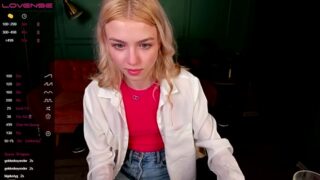 ElizabethMad nude stripping on webcam for live sex video chat
