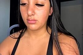 Hannahoff nude stripping on webcam for live sex video chat