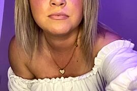 Mgrandexxx nude stripping on webcam for live sex video chat