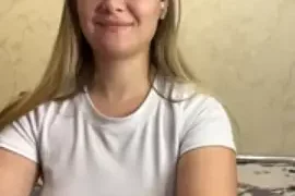 Caramelleee_ nude stripping on webcam for live sex video chat