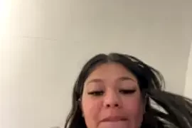 Alyshanon18 nude stripg before cam for live sex video chat