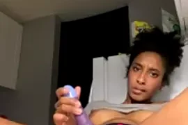 brownskingirll nude stripg before cam for live sex video chat
