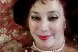 GypsyEsmeralda nude stripg before cam for live sex video chat