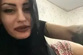 Tracey_Izzy nude stripg before cam for live sex video chat
